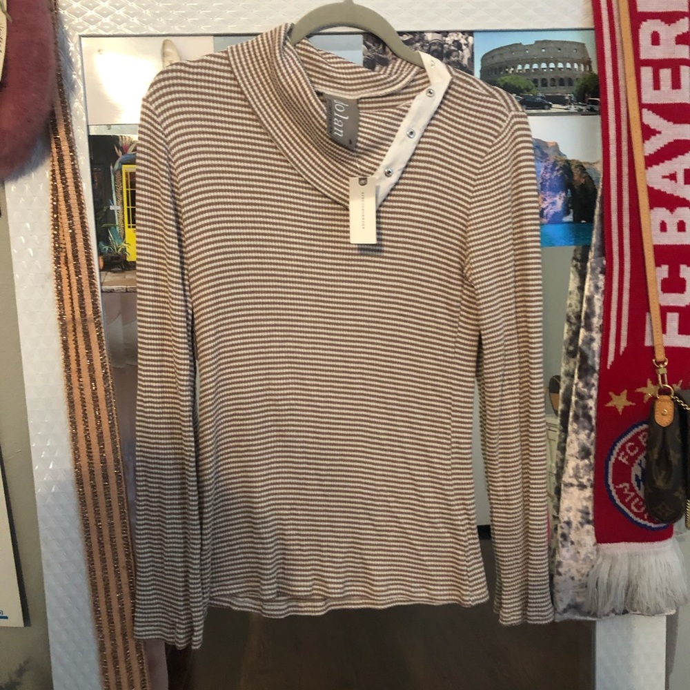 NWT anthropology snap-cowl sweater